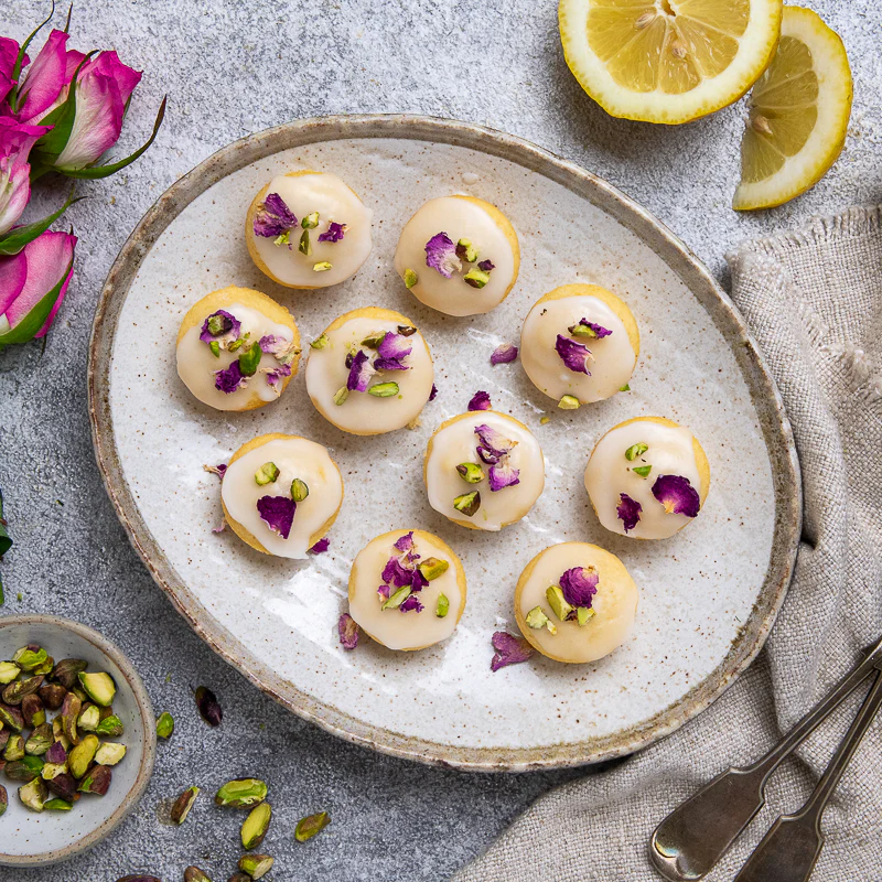 Lou's Mini Persian Love Cakes (x8)